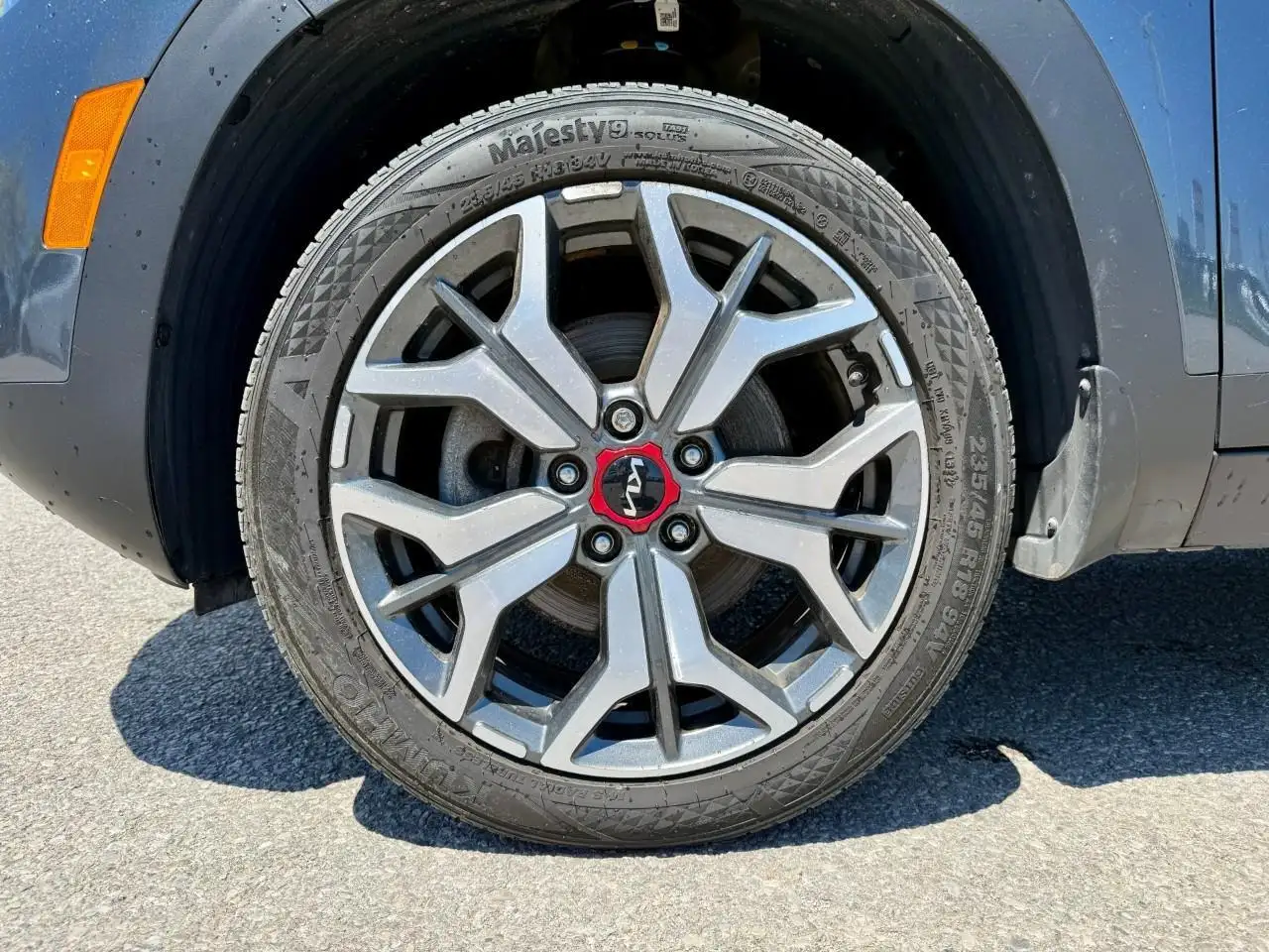 Kia Seltos снимка Kia Seltos