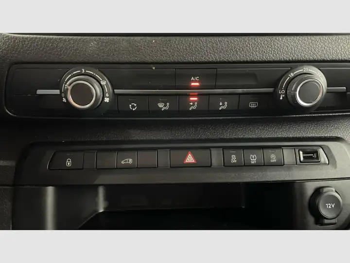 Citroën Jumpy 2023, foto 17