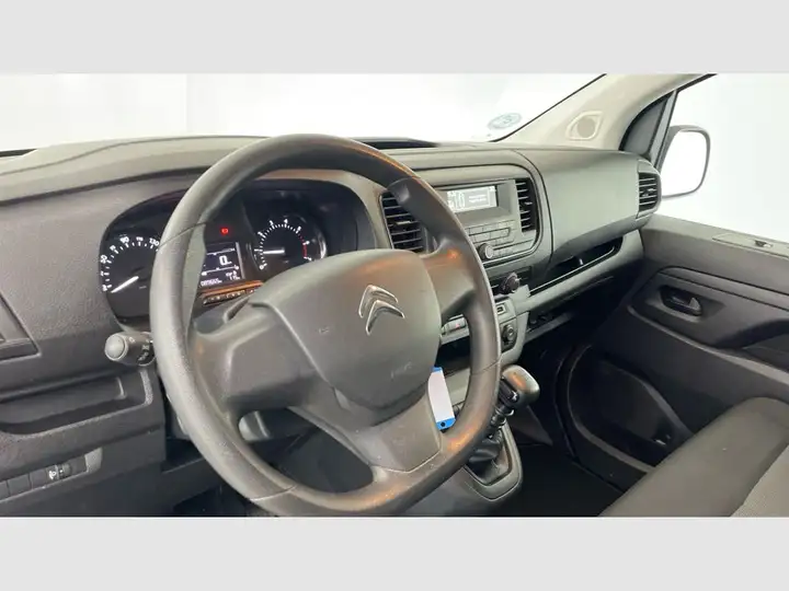 Citroën Jumpy 2023, foto 35