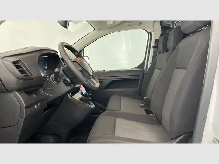 Citroën Jumpy 2023, foto 12