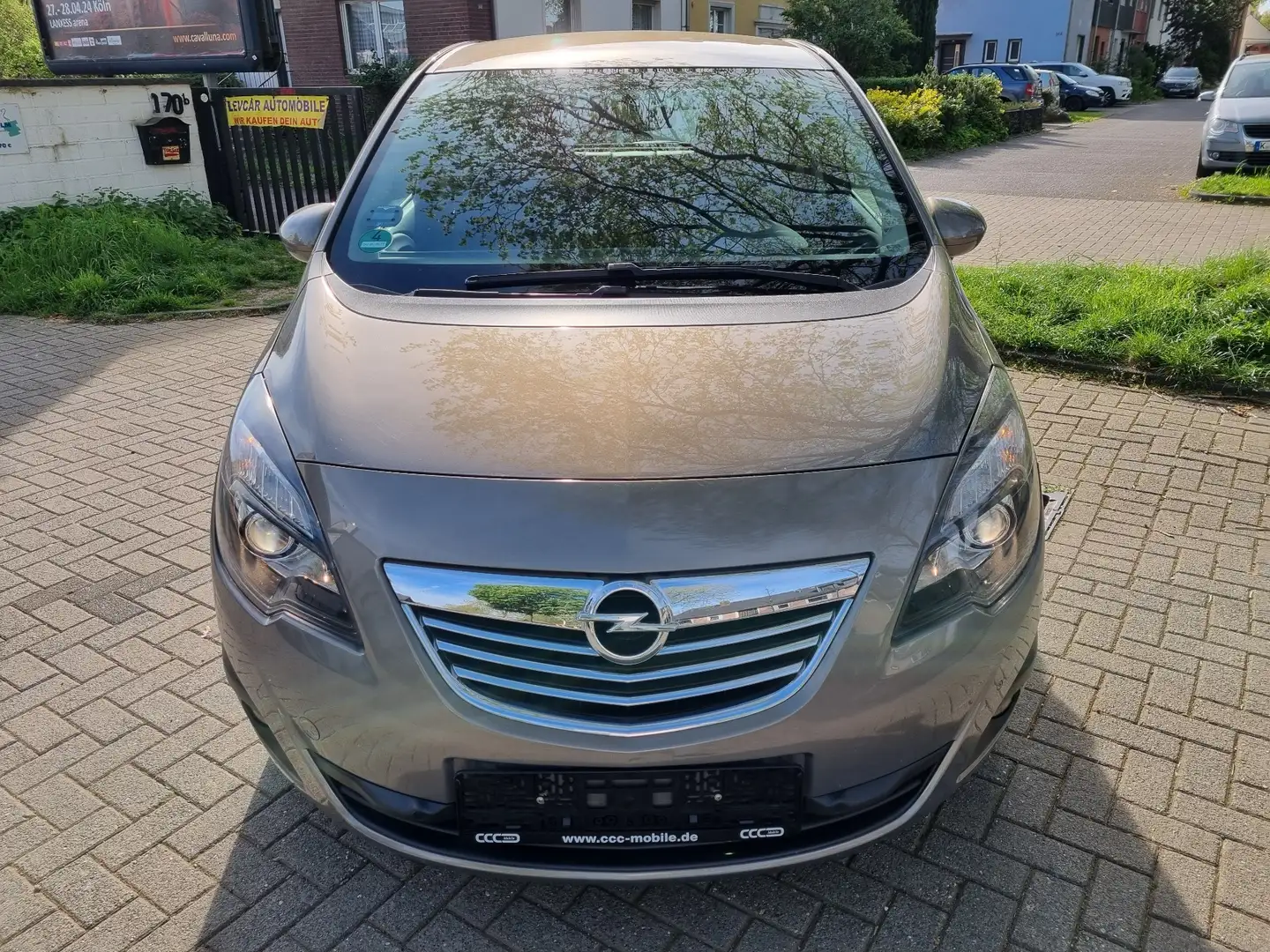 Opel Meriva 1.7 CDTI Automatik Edition Коричневий - 1