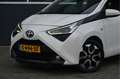 Toyota Aygo 1.0 VVT-i x-play | Carplay/Camera/Airco | Blanc - thumbnail 4