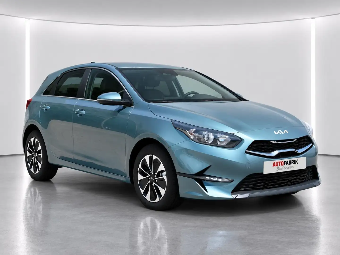 Kia Ceed / cee'd Gold Android 1.5 T-GDi, DCT Auto*Navi*WinterPak... Grau - 1