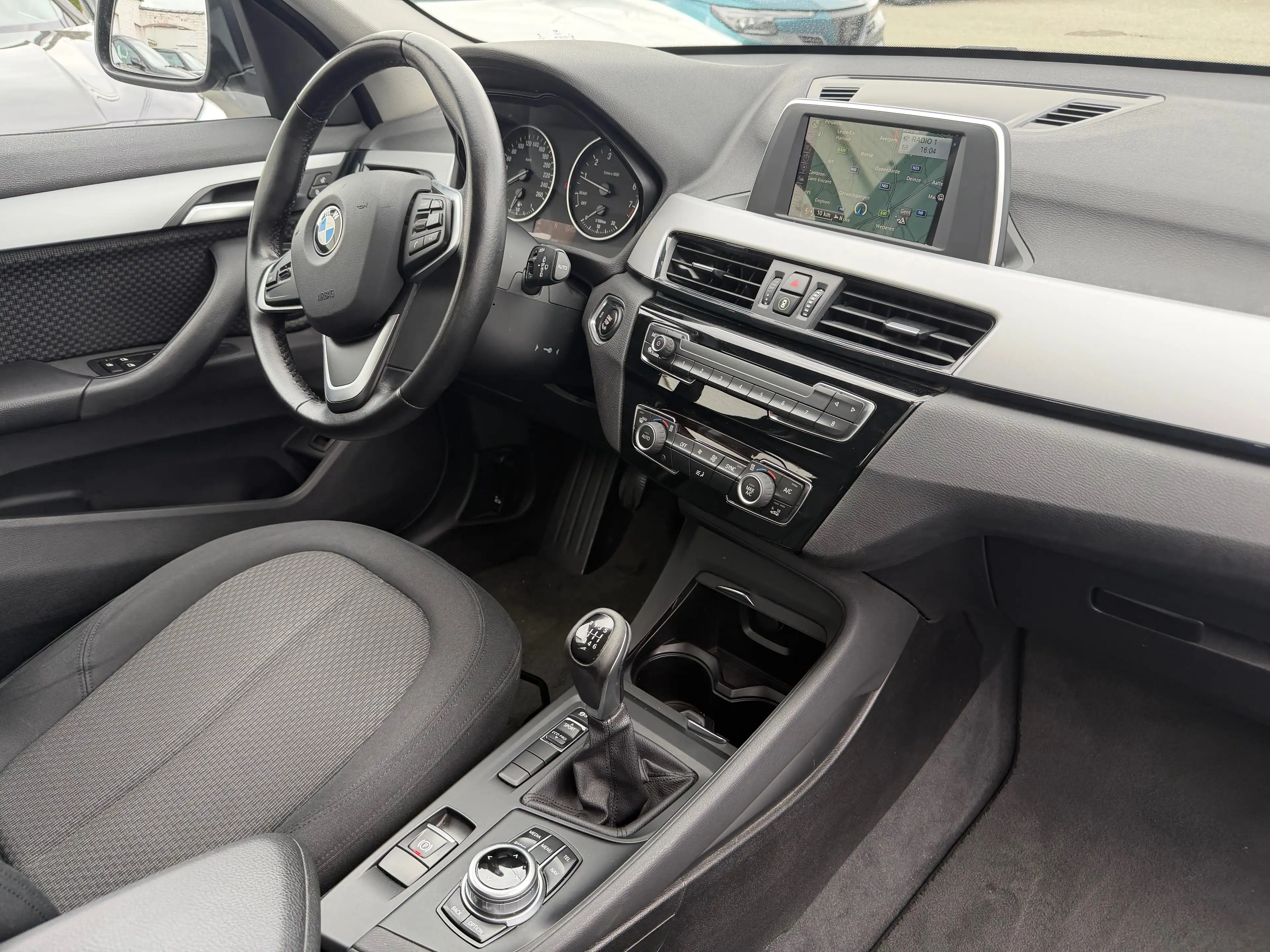 BMW X1 X1 1.5i sDrive18 12 Maanden waarborg — photo 6