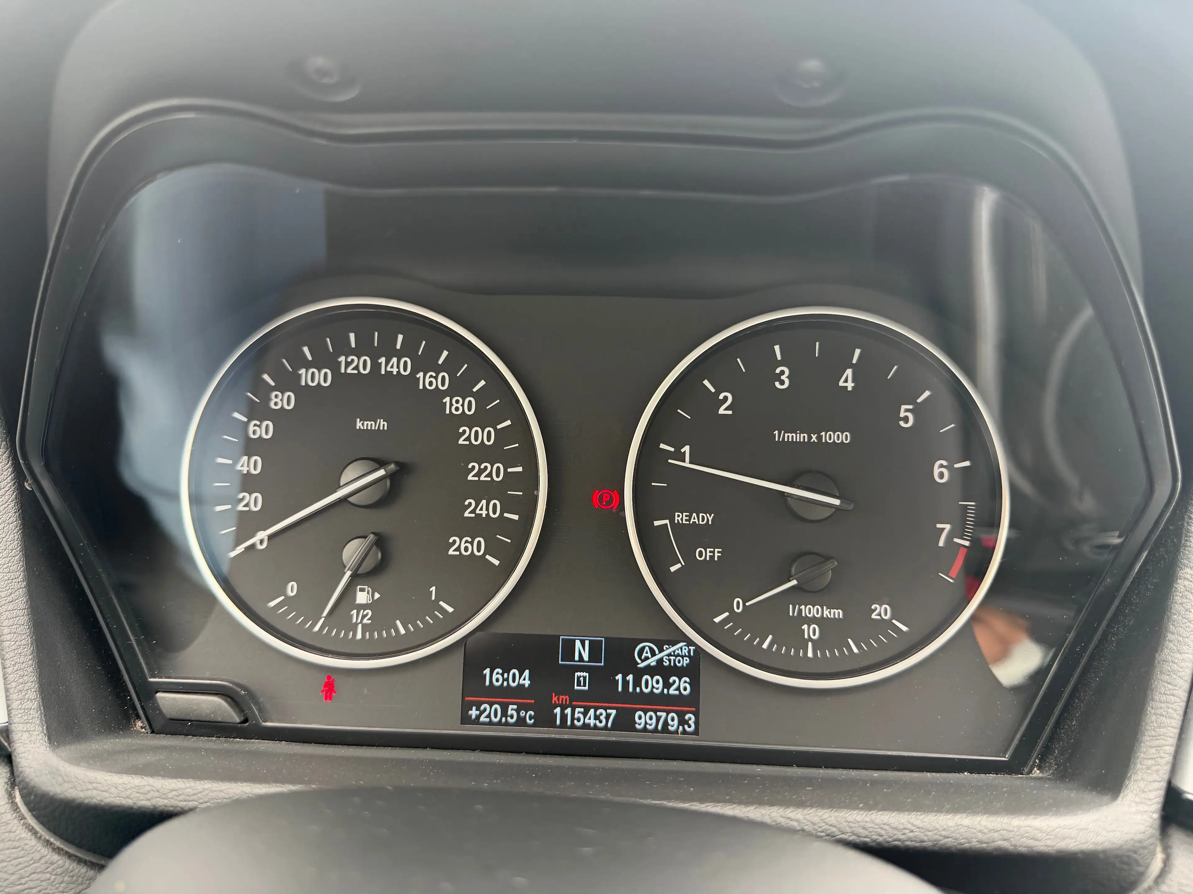 BMW X1 X1 1.5i sDrive18 12 Maanden waarborg — photo 7