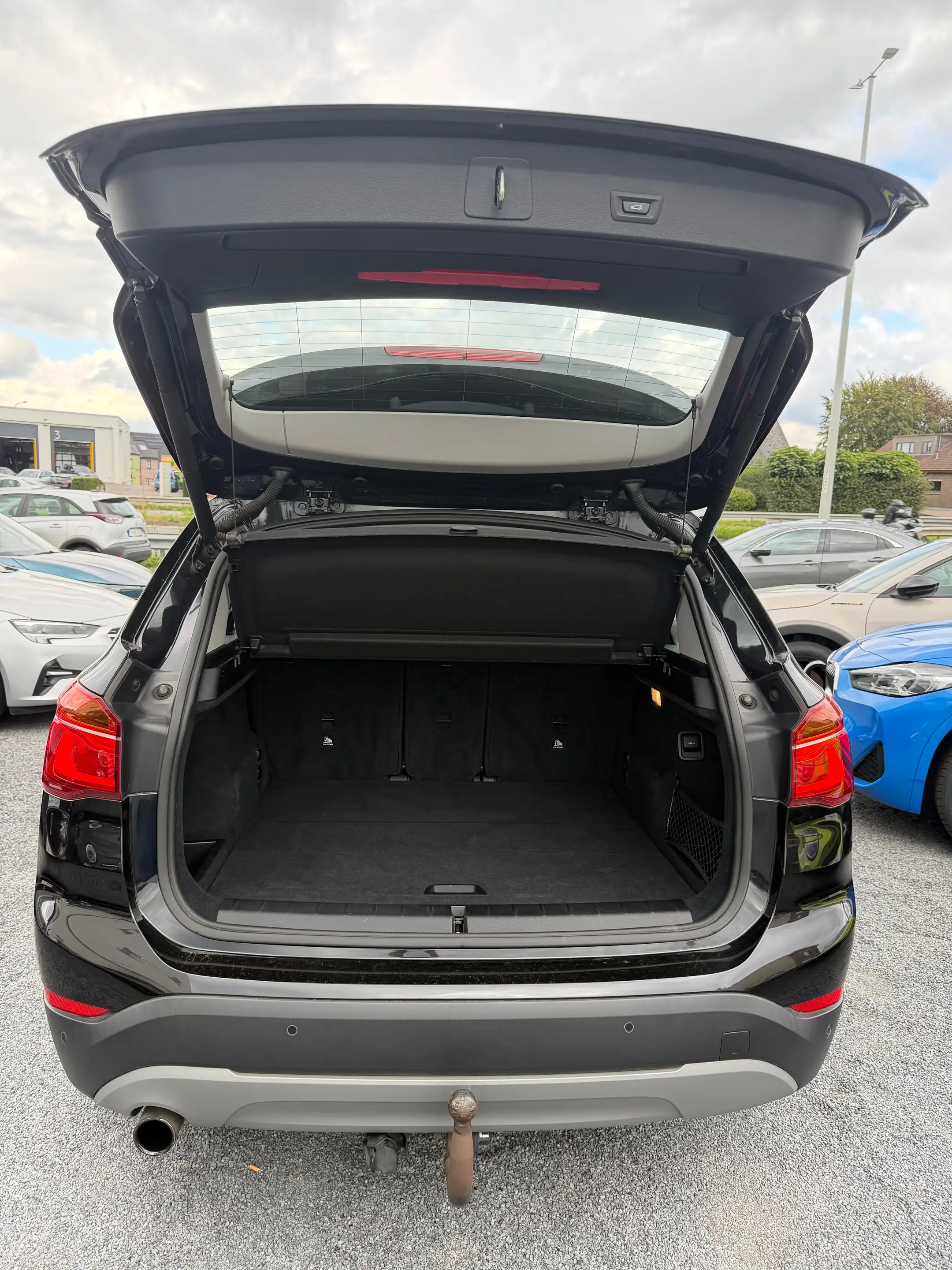 BMW X1 X1 1.5i sDrive18 12 Maanden waarborg — photo 9