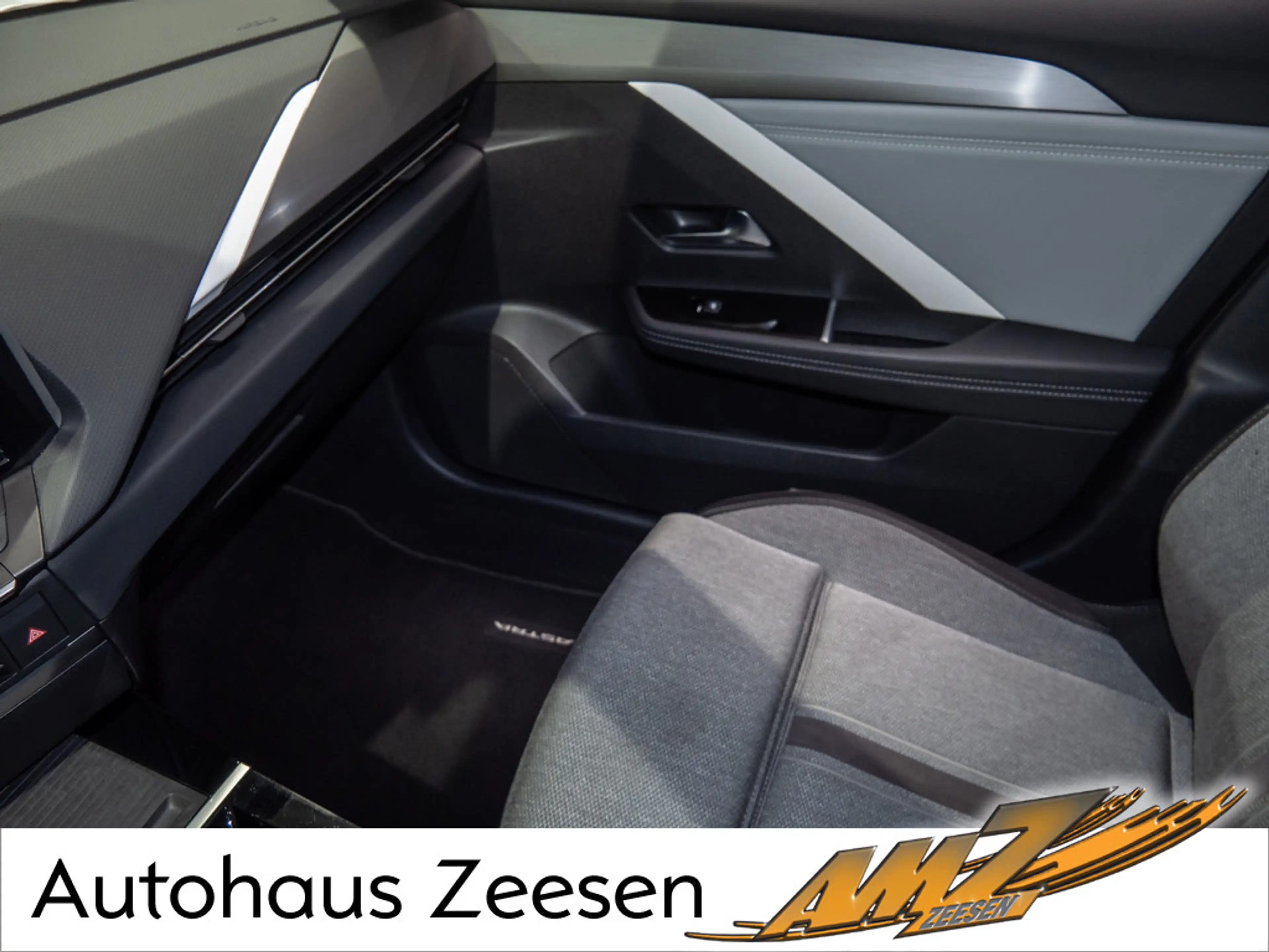 Opel Astra 1.2 Elegance LED NAVI KAMERA PDC ACC — photo 12