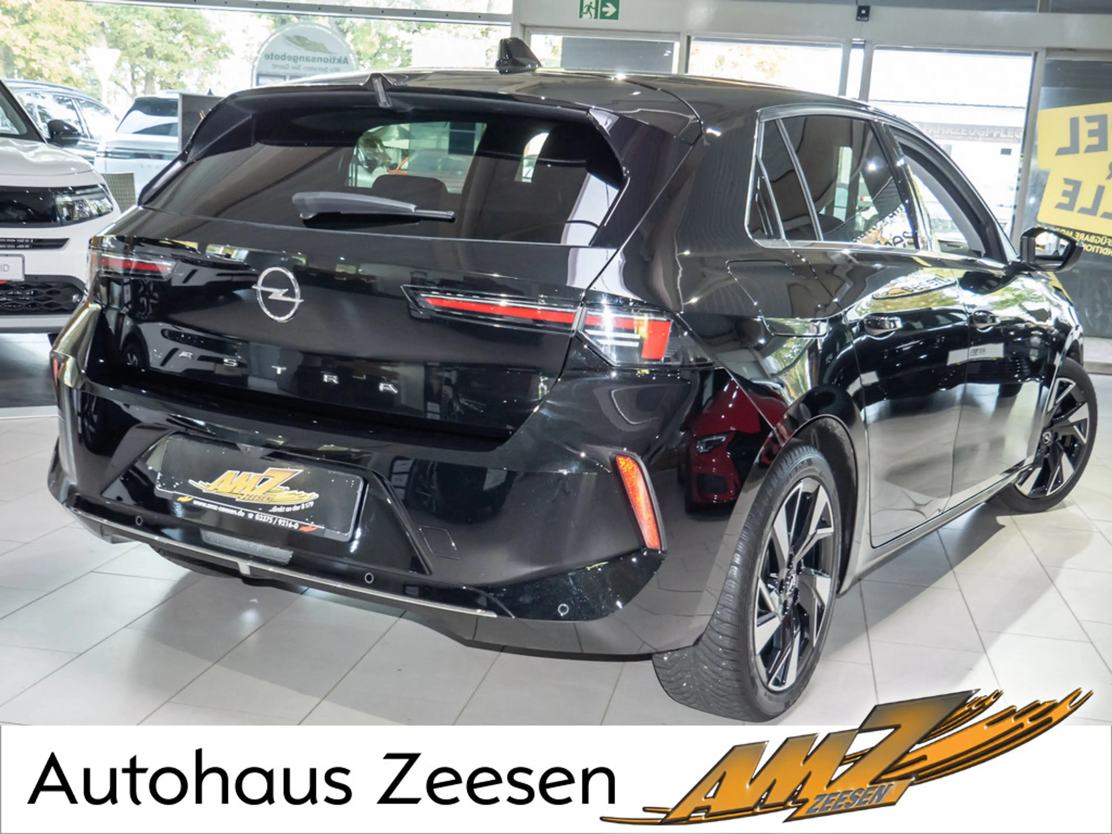 Opel Astra 1.2 Elegance LED NAVI KAMERA PDC ACC — photo 3