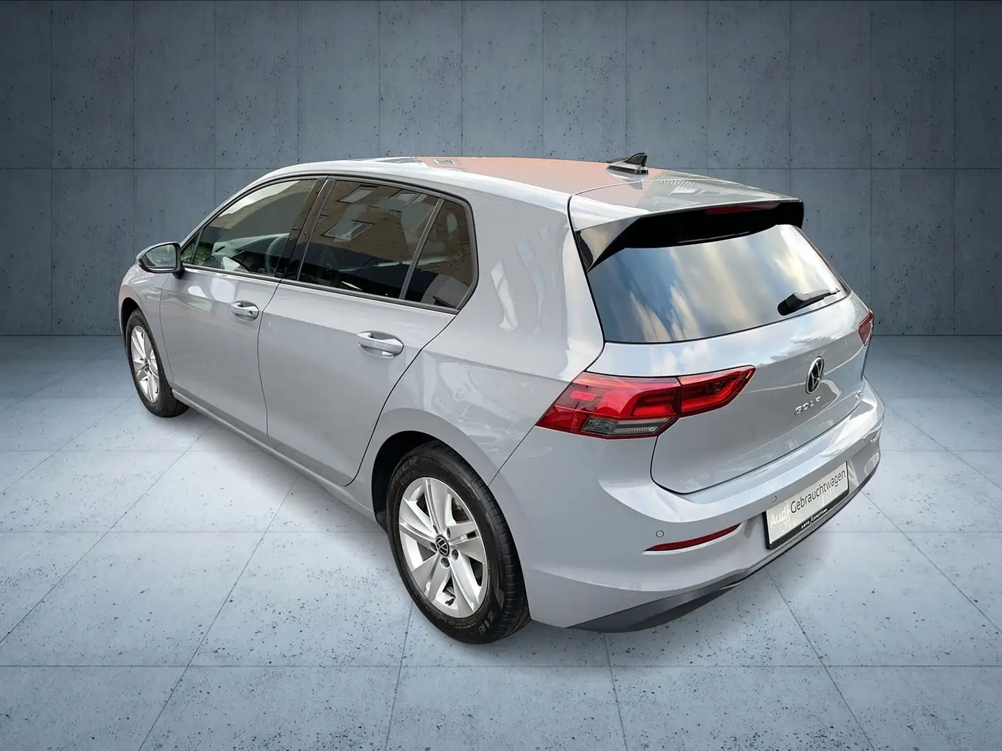 Volkswagen Golf Life 1.5 eTSI DSG Navi LED ACC Gris - 2