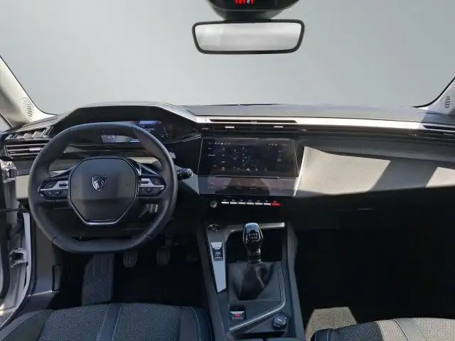 Peugeot 308 view 12