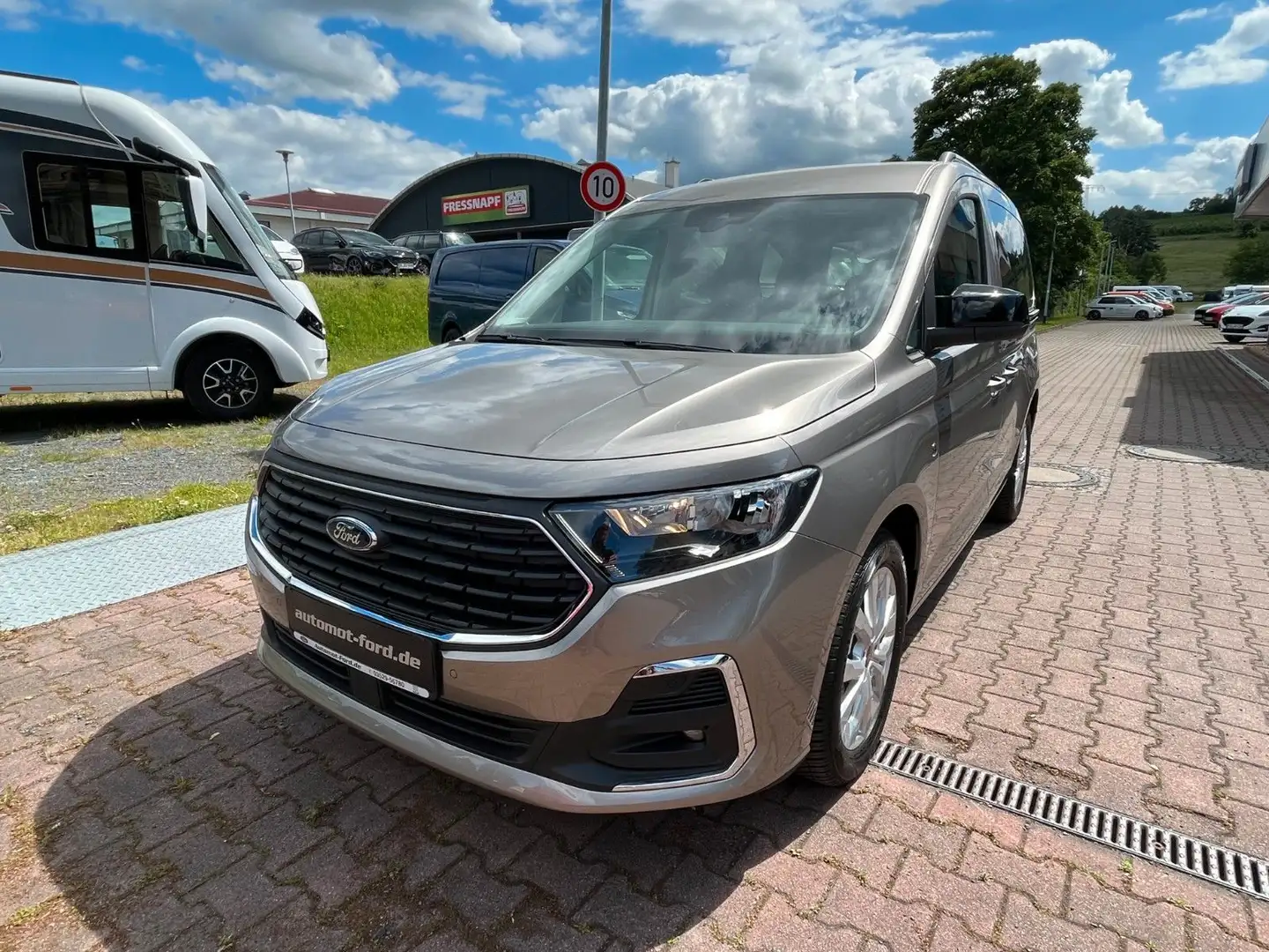 Ford Tourneo Connect 1.5 Titanium*Navi*DAB*Automatik Silber - 2