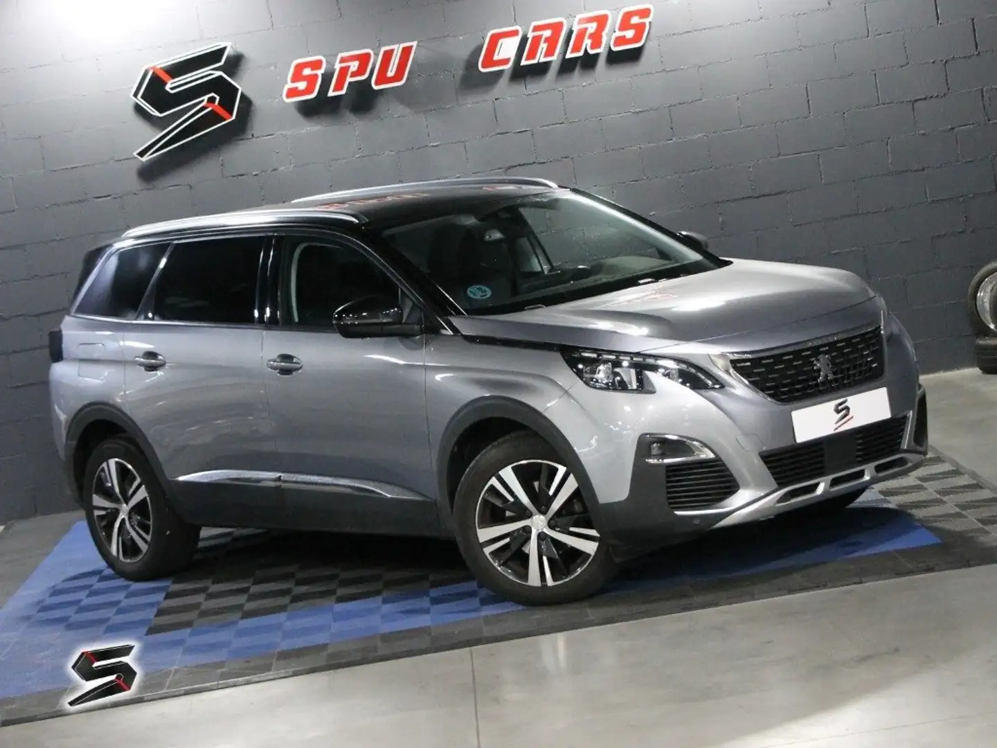 Peugeot 5008 1.5 BlueHDi 96kW (130CV) S&S Allure Gris - 2