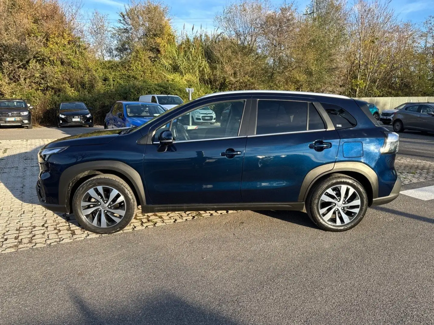 Suzuki S-Cross 1.4 Boosterjet 48V 2WD Top Bleu - 2