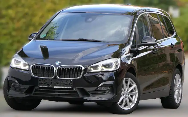 BMW 220 220d+GRAN TOURER+SPORT+CHROM-LINE+LED+HARMAN-KARDON+ACC+NAVI+RFK+ALU