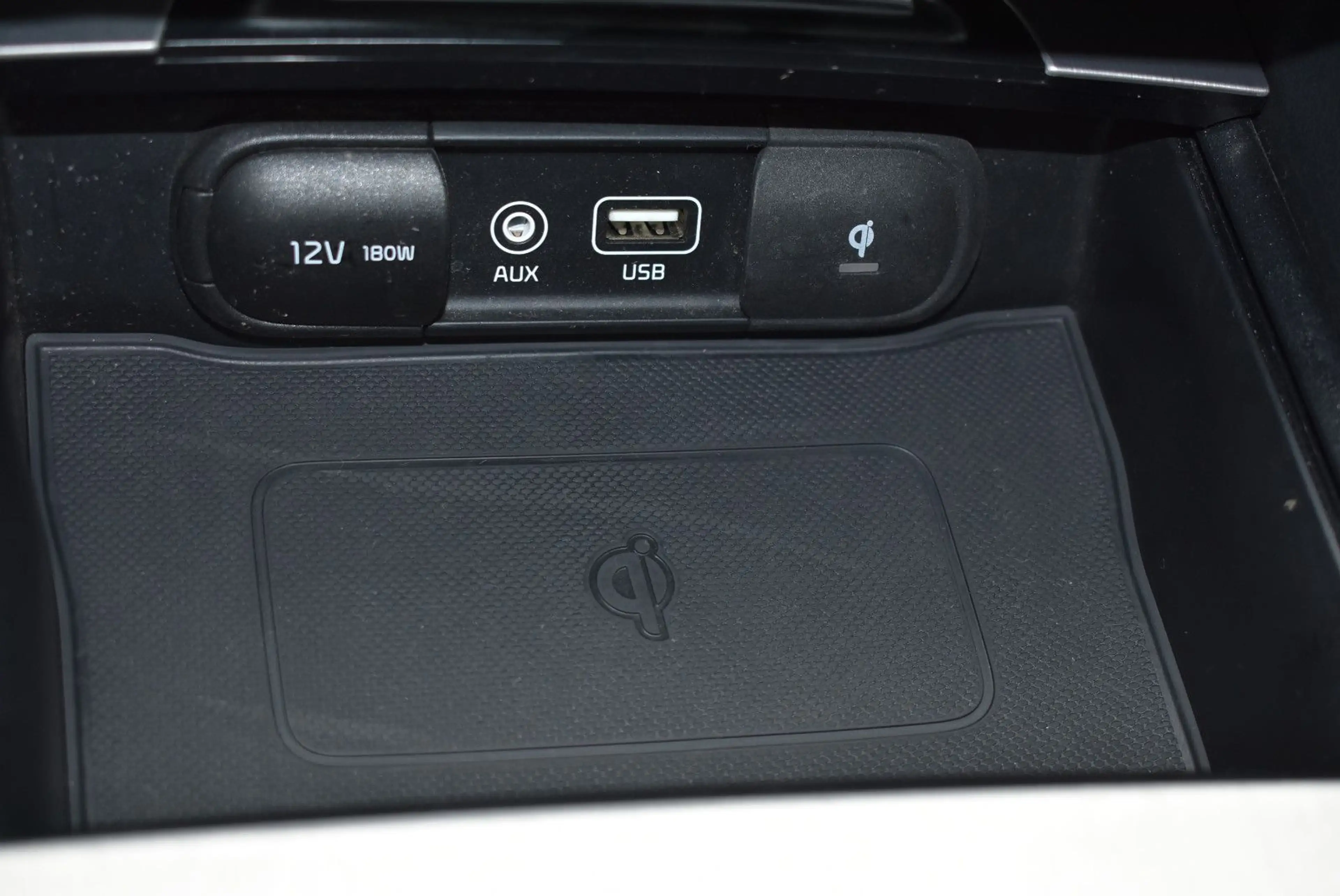 Kia Optima Sportswagon Spirit Hybrid,Voll-Leder-LED — photo 13
