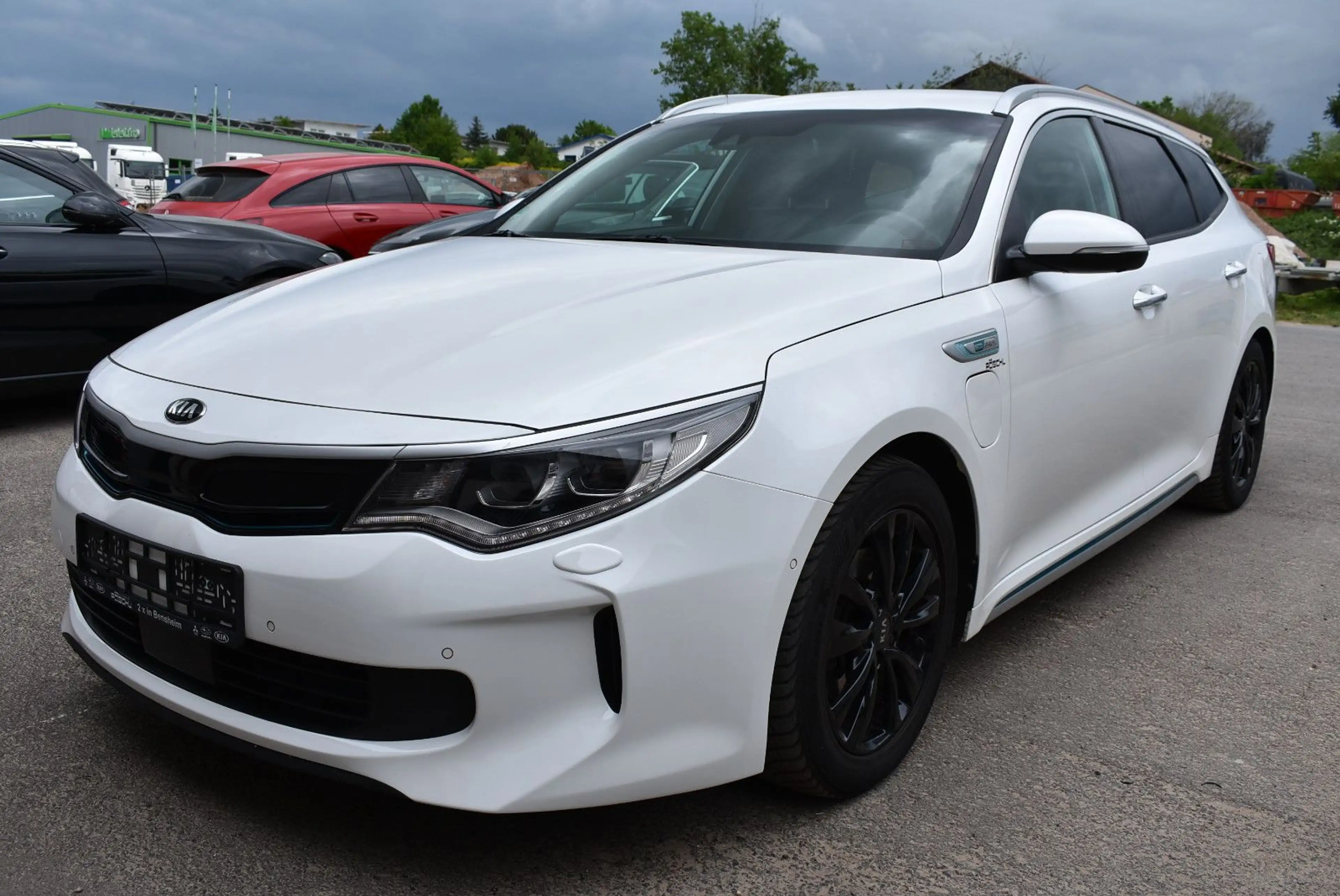 Kia Optima Sportswagon Spirit Hybrid,Voll-Leder-LED — photo 2