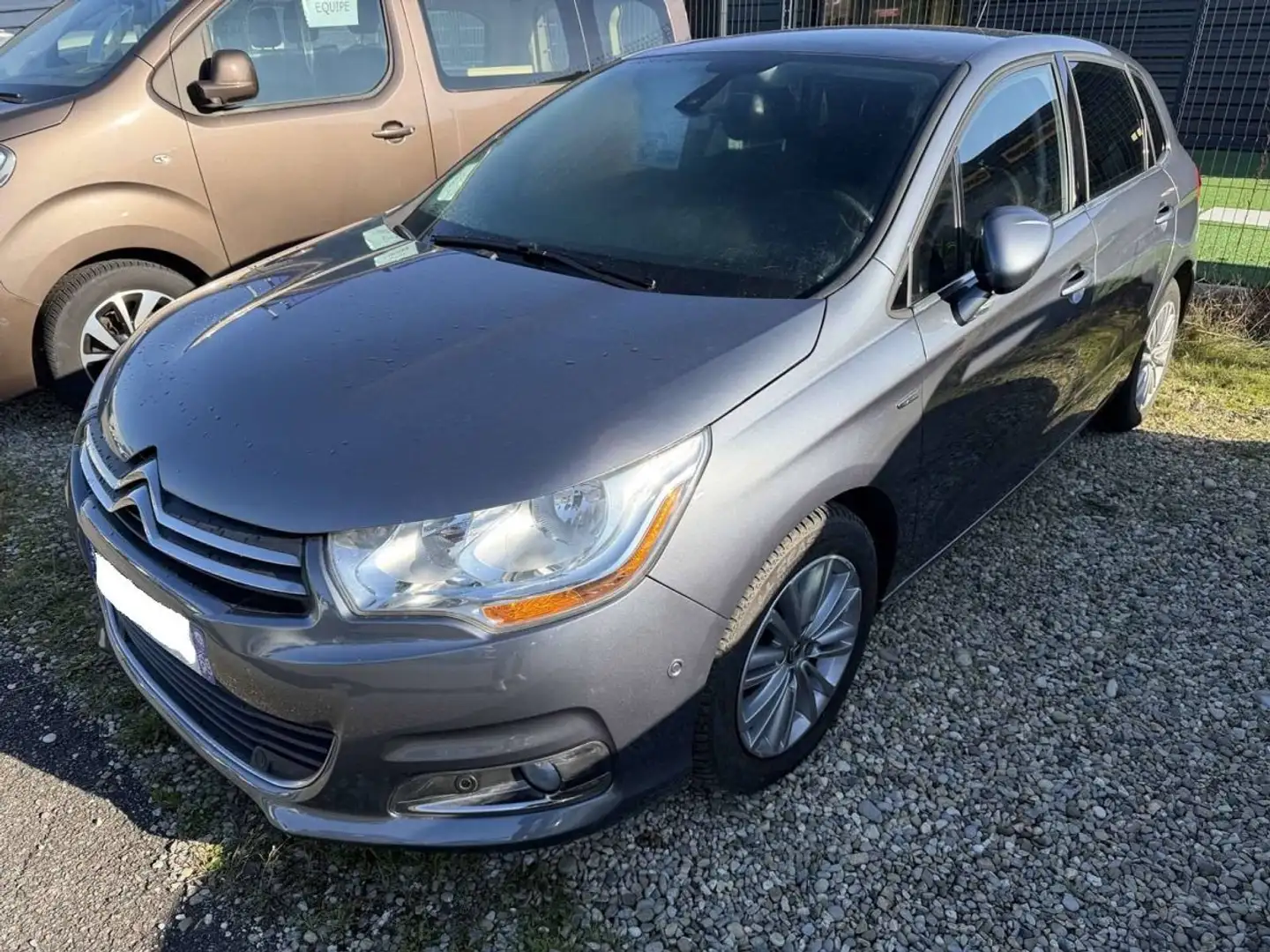 Citroen C4 II 1.6 e-HDi110 FAP Exclusive BMP6 5p Gris - 2