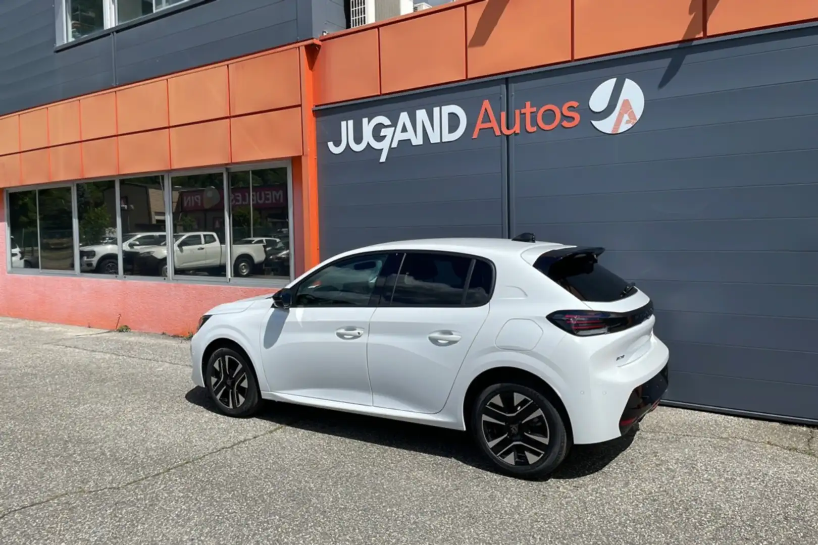 Peugeot 208 HYBRID 110 E-DSC6 ALLURE PLUS Blanc - 2