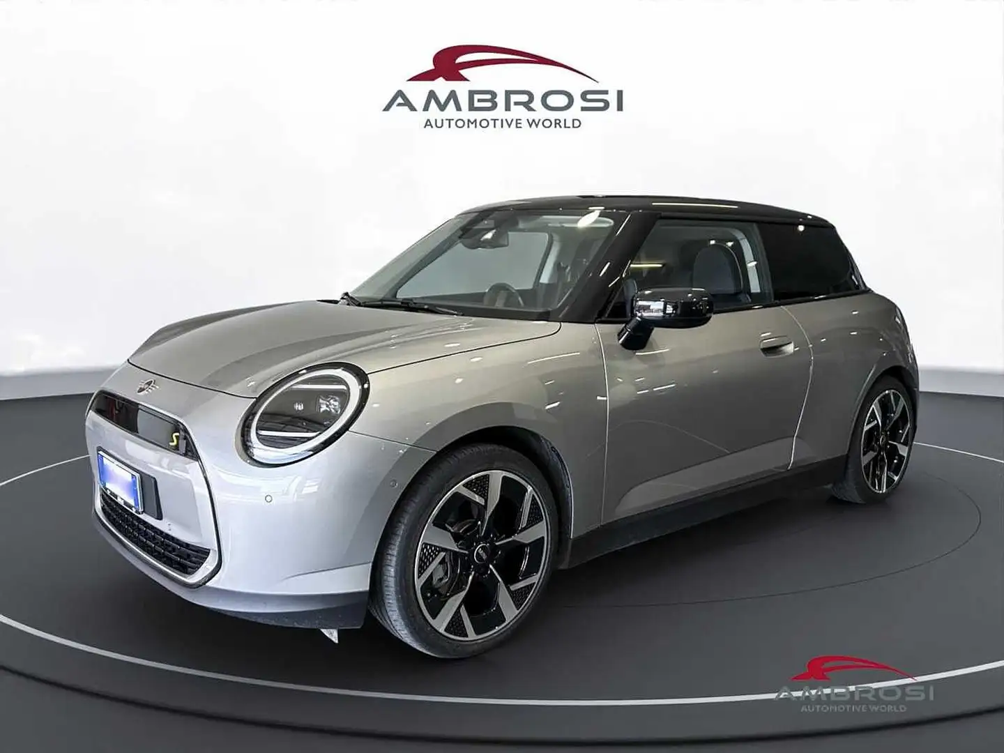 MINI Cooper SE Classic M Argintiu - 1
