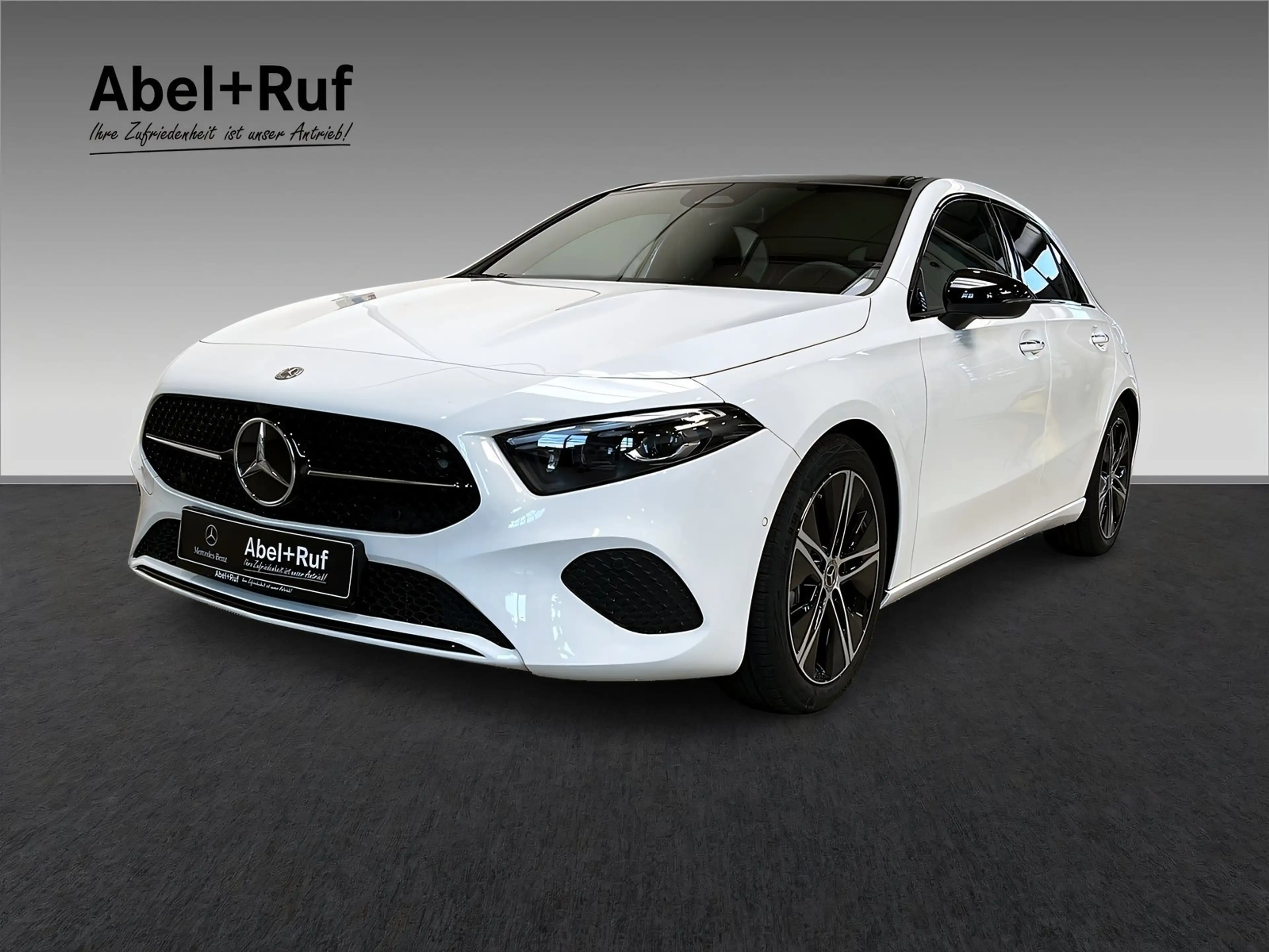 Mercedes-Benz A 200 PROGRESSIVE+NIGHT+MULTI+Pano+Kam+StHz+TotW