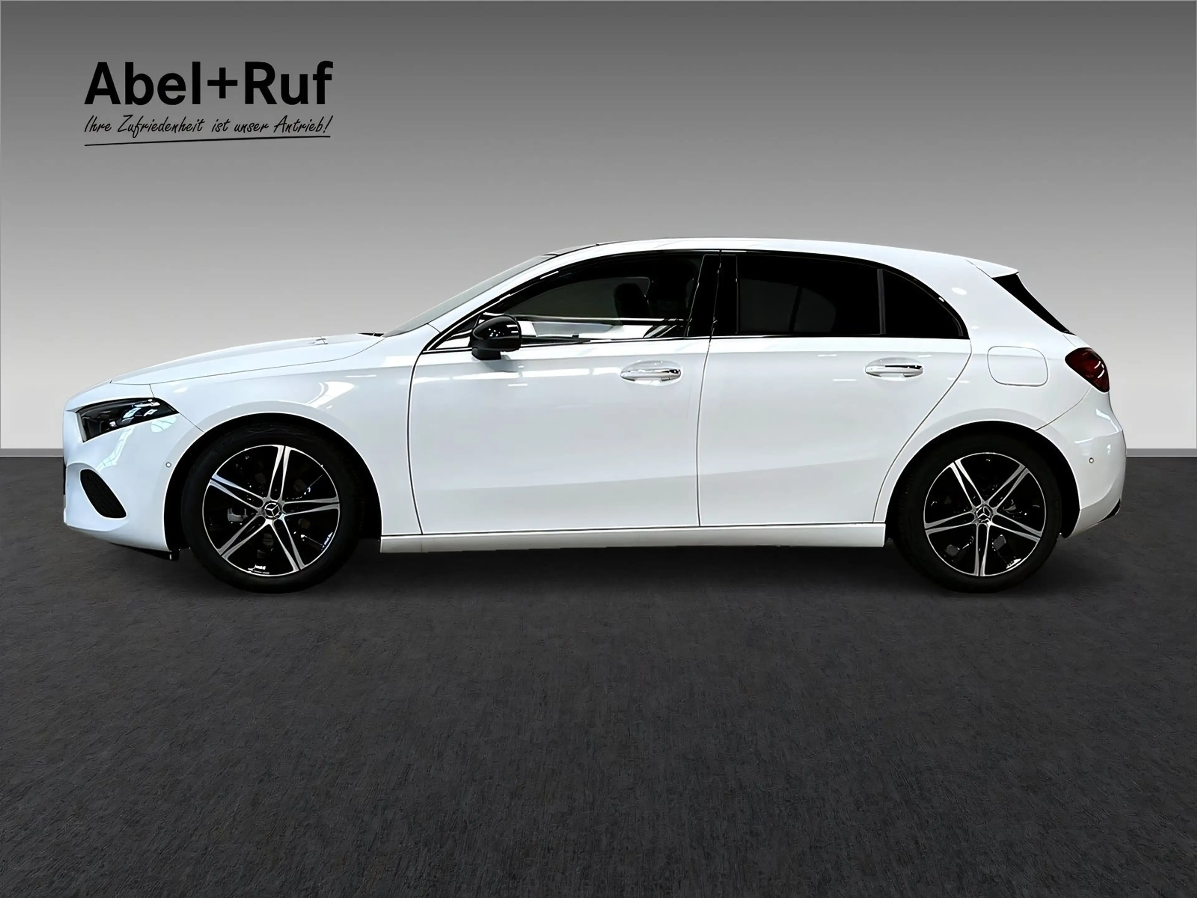 Mercedes-Benz A 200 PROGRESSIVE+NIGHT+MULTI+Pano+Kam+StHz+TotW — photo 4