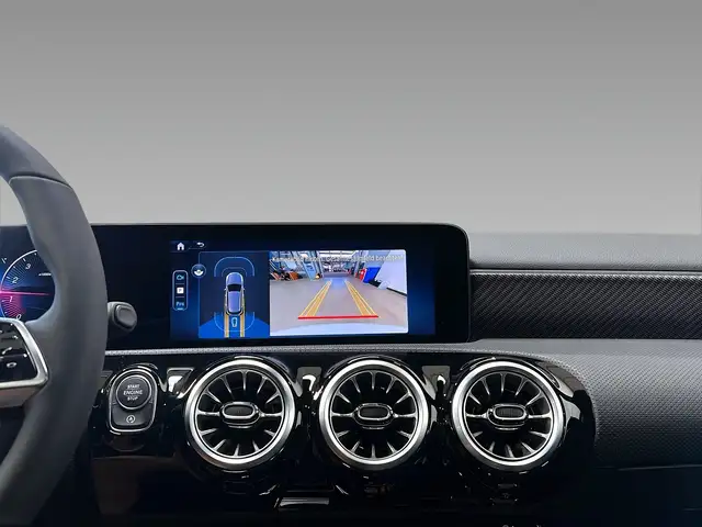 Mercedes-Benz A view 11