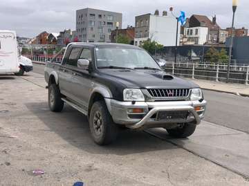 2.5 Turbo int. GLS 4WD Exe