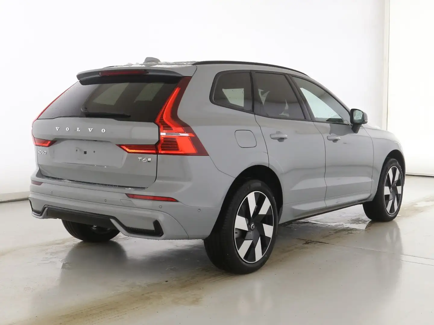Volvo XC60 XC60 T6 Plus Dark 20"|AHK|LED|PILOT|LED|ALARM Grau - 2