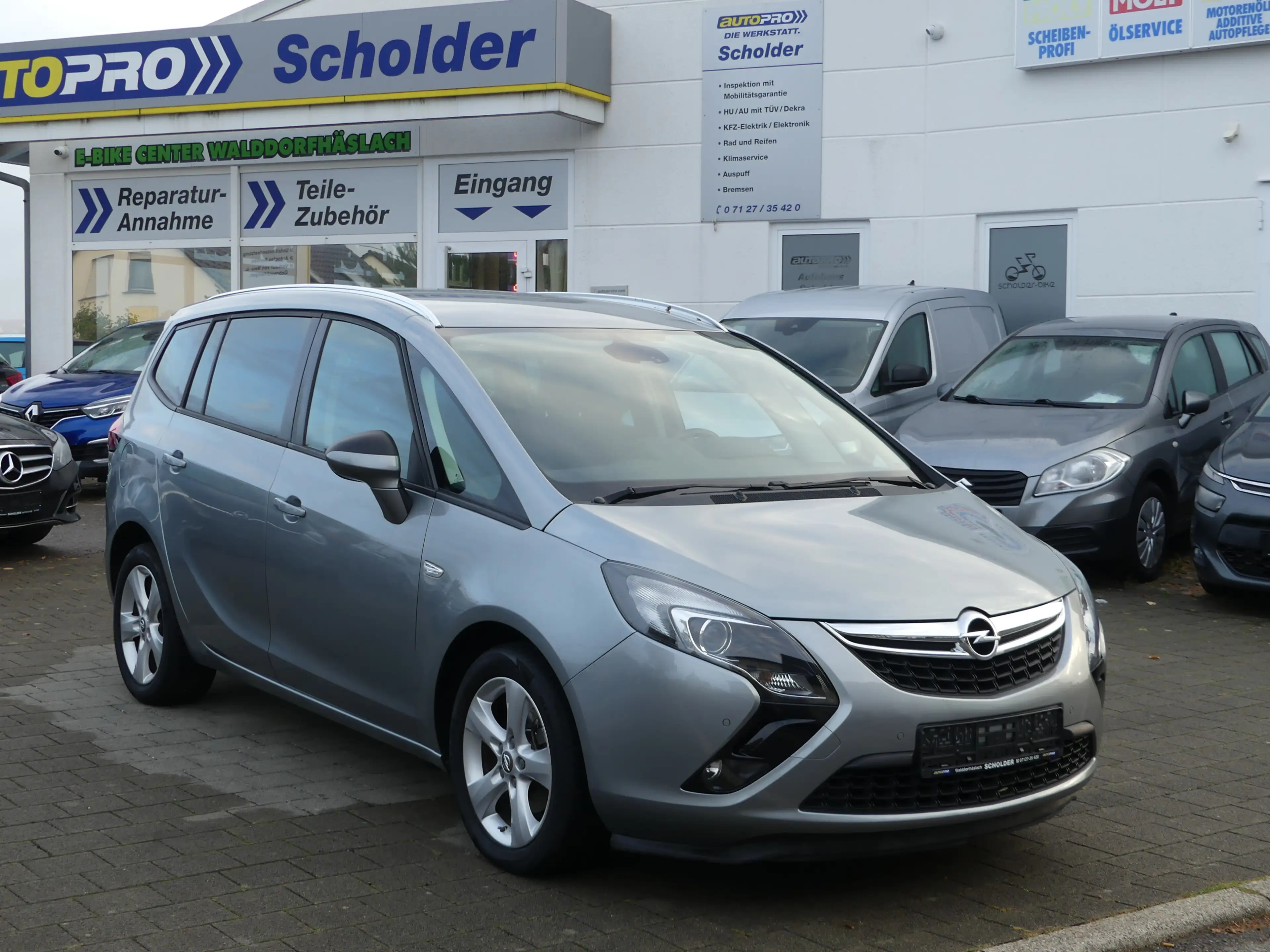 Opel Zafira Tourer Style | NAVI | TEMPOMAT | PDC