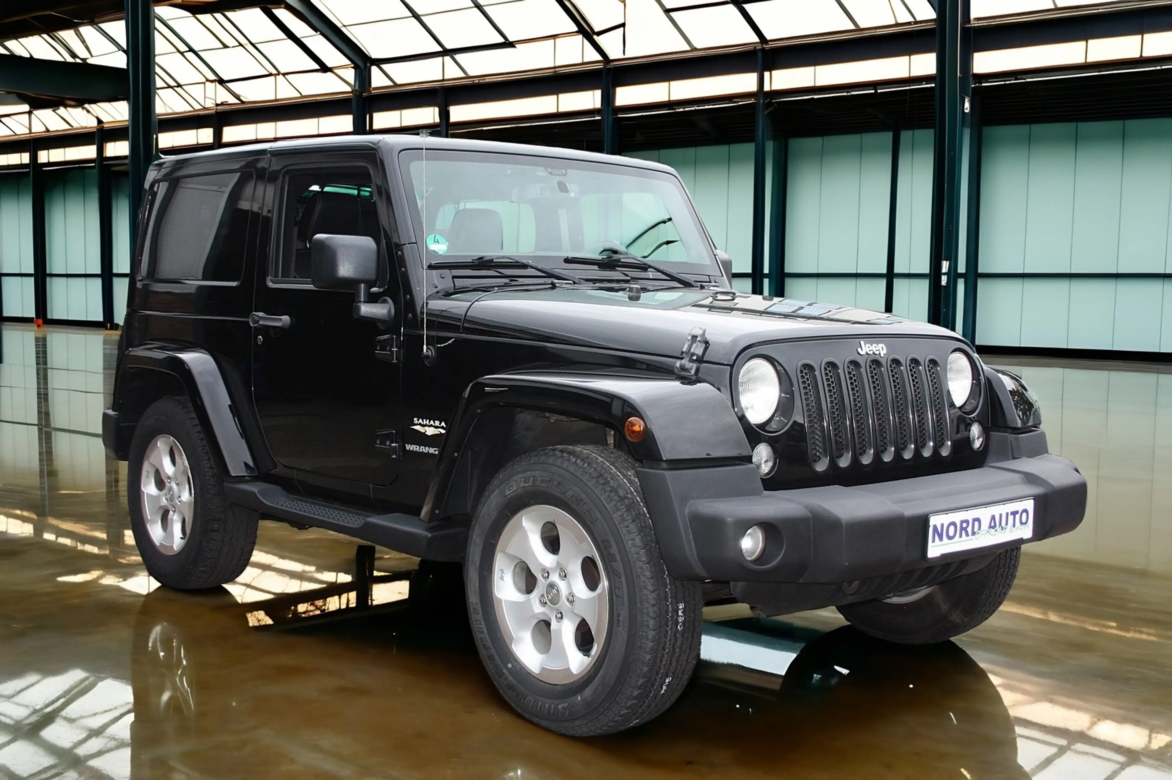 Jeep Wrangler 2.8 SAHARA Auto. Navi/Kam/Leder/Ahk — photo 5