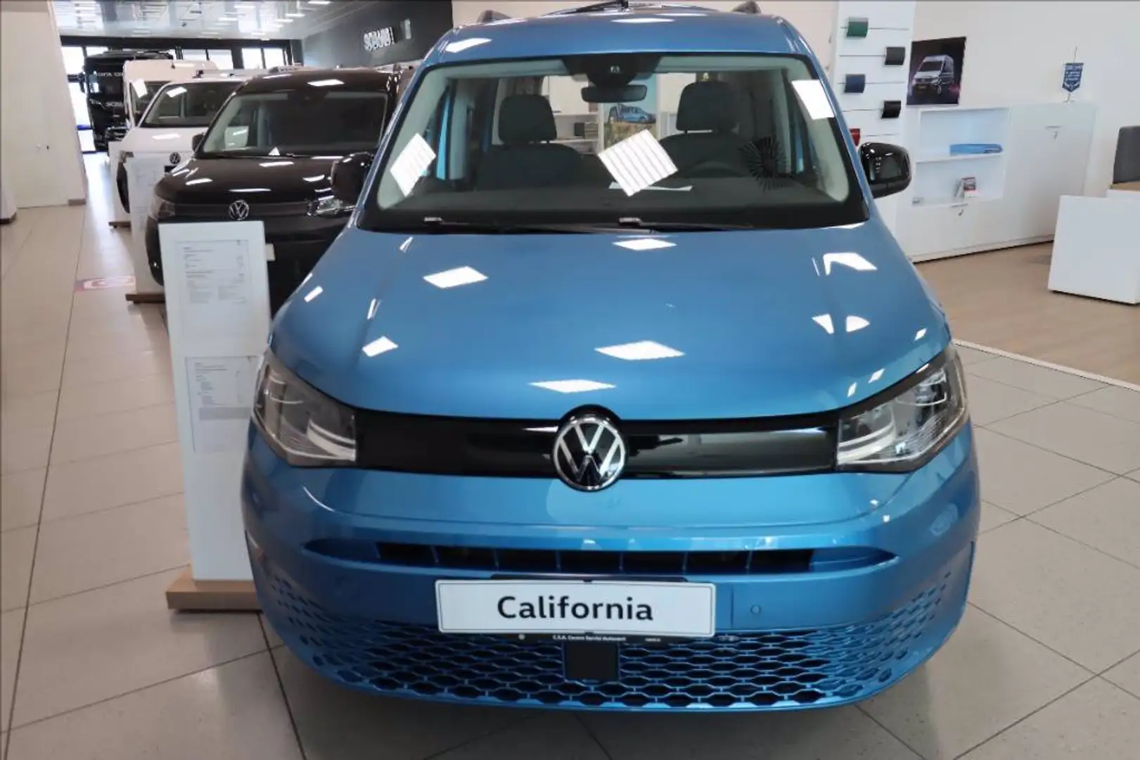 Volkswagen Caddy 2.0 TDI 122 CV 4Motion Space Maxi Azul - 2
