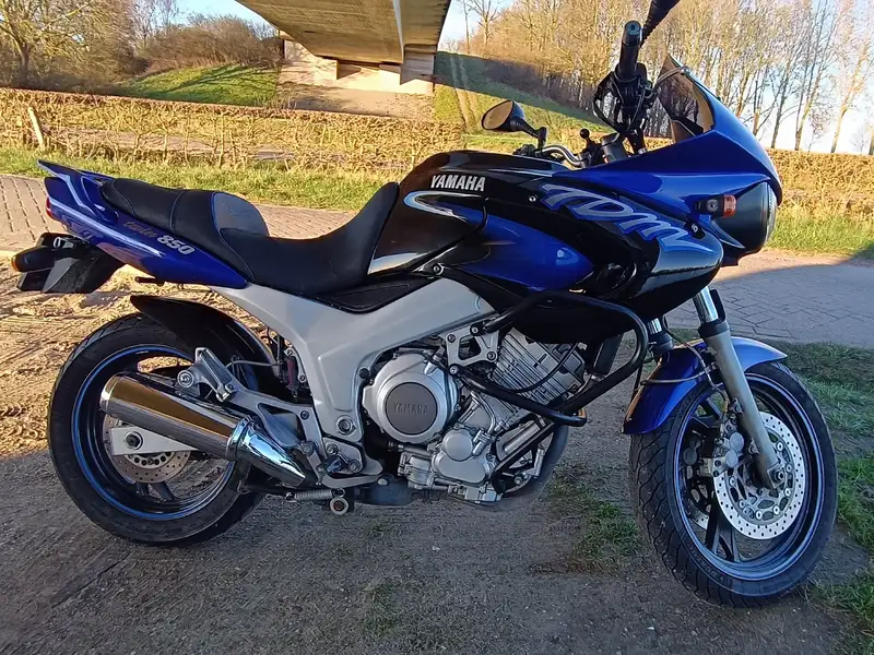 Yamaha TDM 850