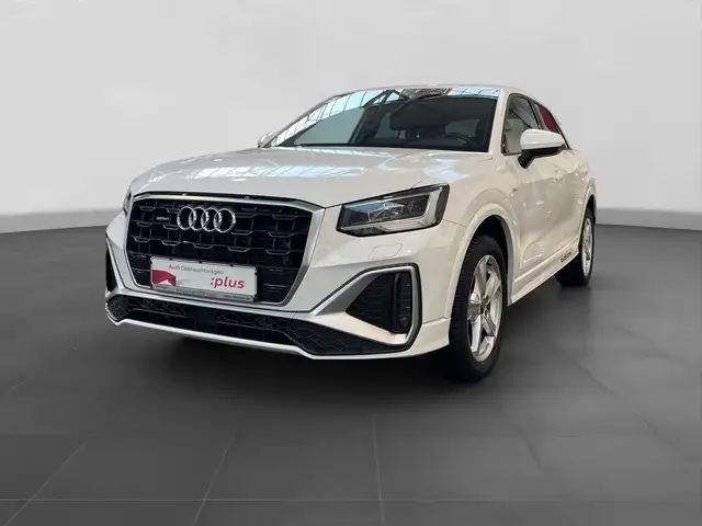Audi Q2 view 2