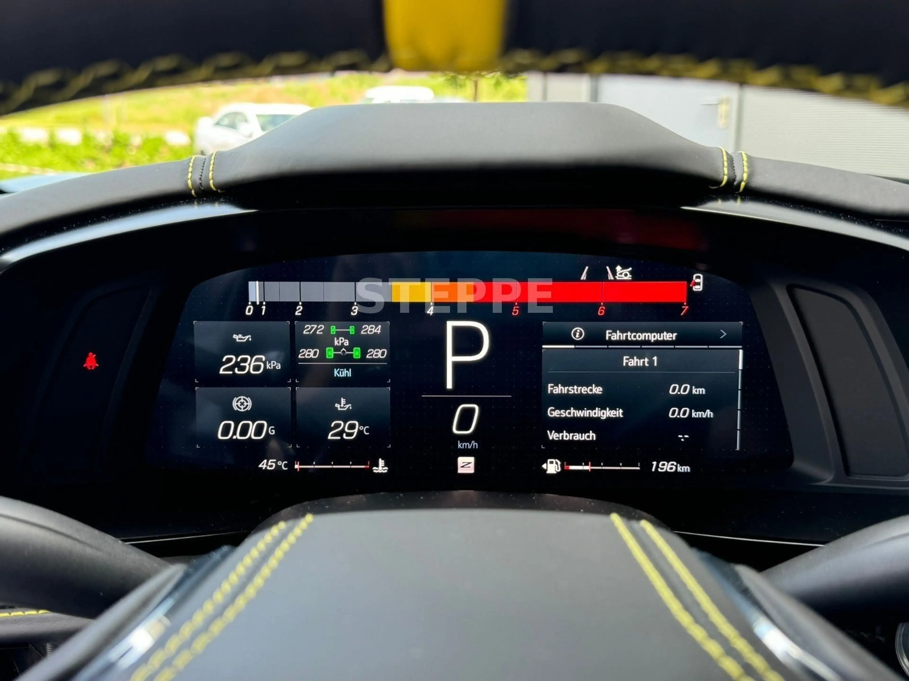 Corvette C8 Stingray Coupe 6,2 V8 3LT Europamodell STEPPE — photo 15