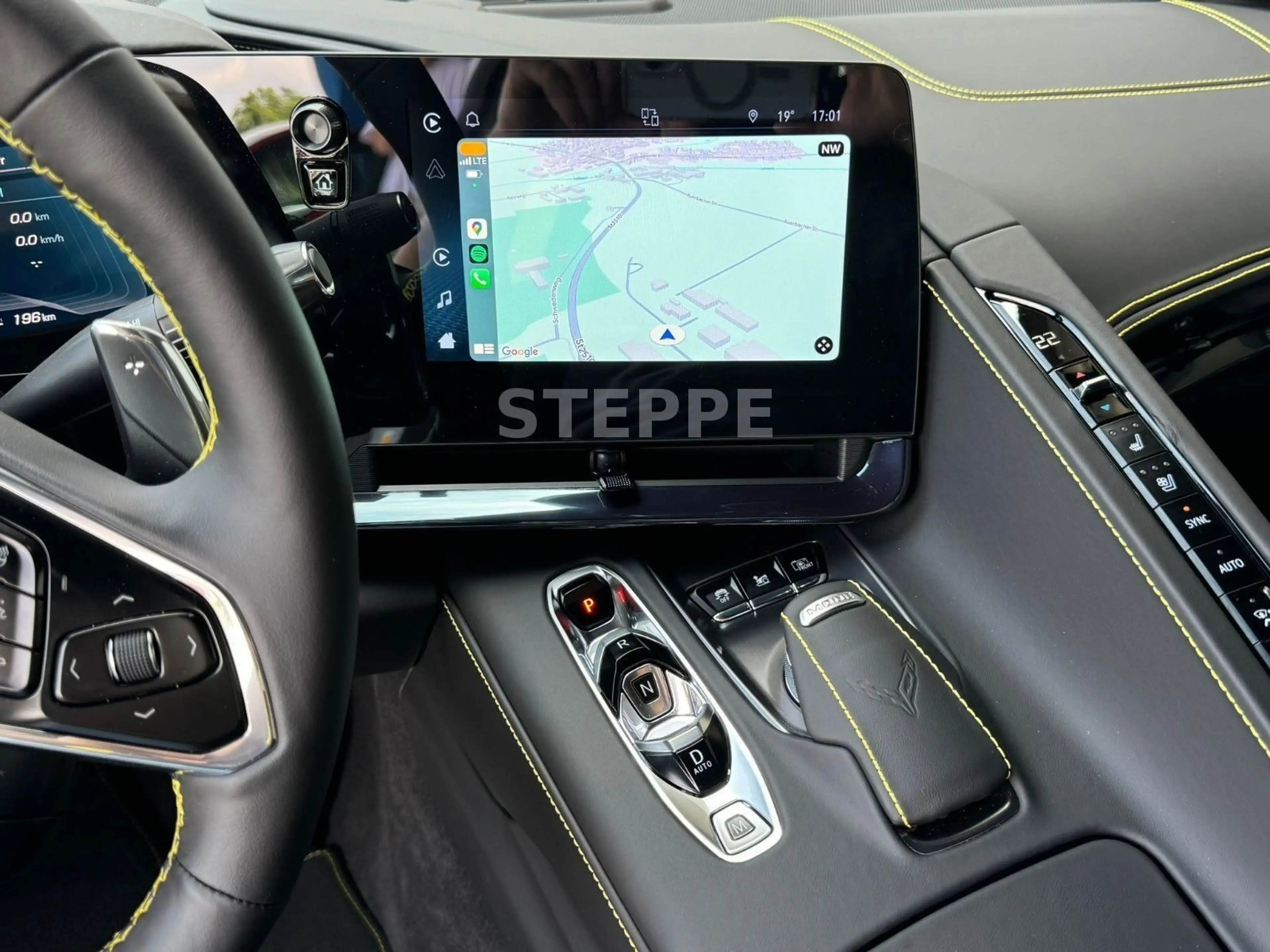 Corvette C8 Stingray Coupe 6,2 V8 3LT Europamodell STEPPE — photo 14