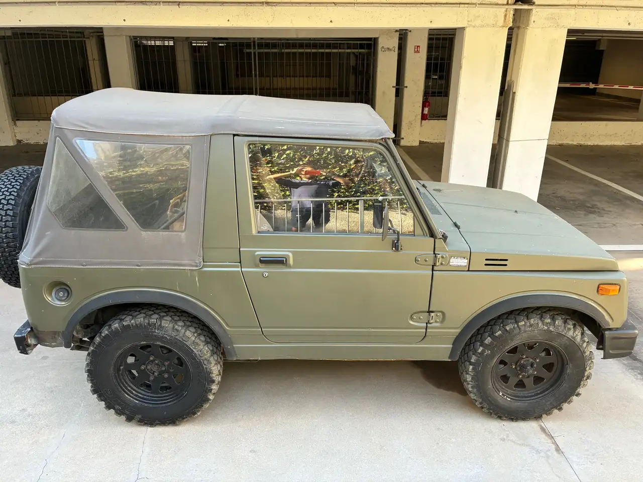 Suzuki SJ 410 Cabrio, foto 3