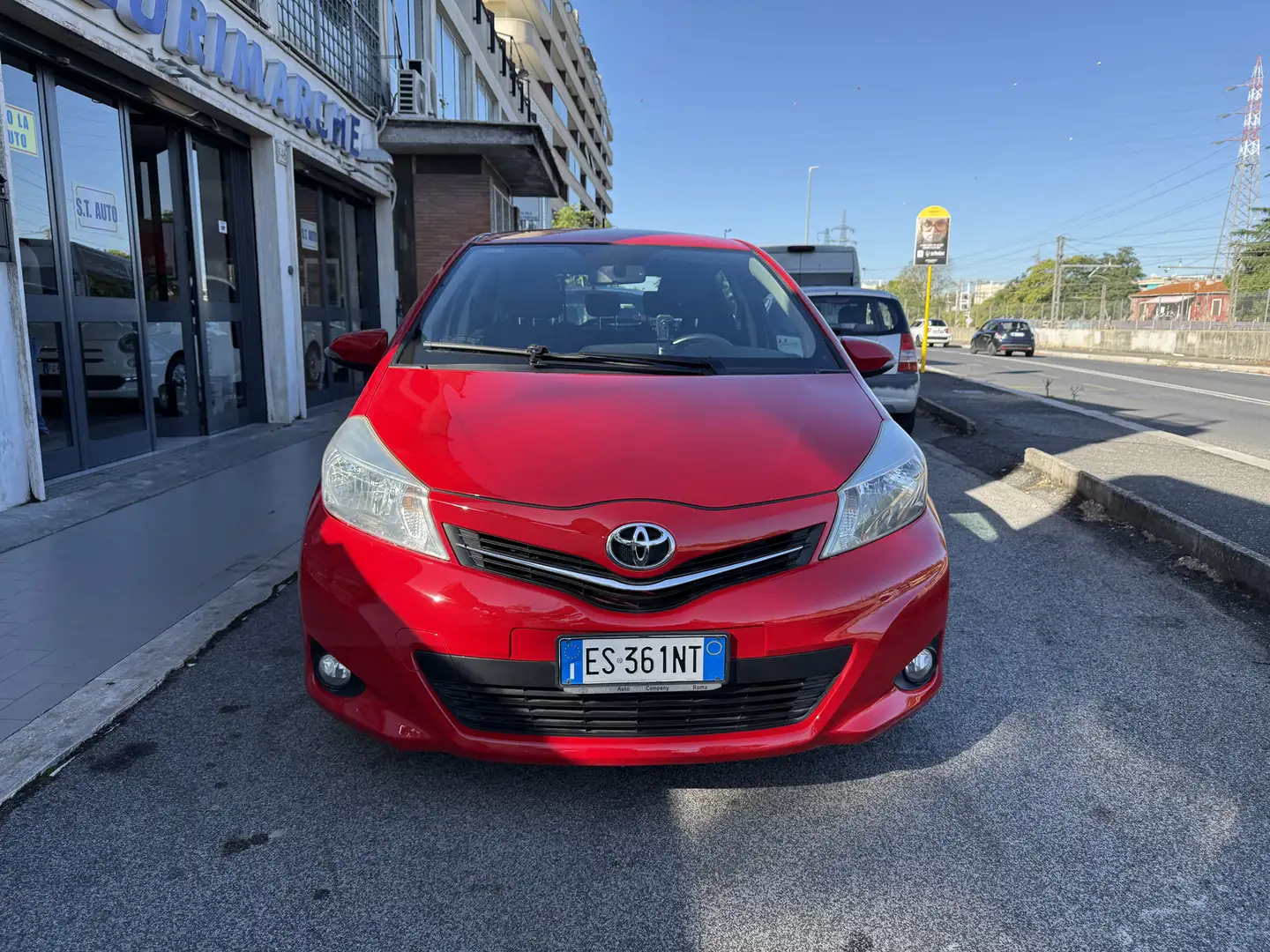 Toyota Yaris Yaris III 2011 5p 1.4 d-4d Active *RETROCAMERA* Rosso - 1