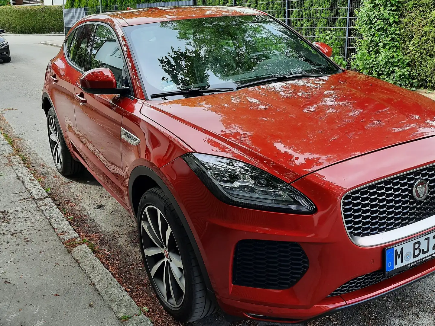 Jaguar E-Pace P200 AWD Aut. R-Dynamic S Roşu - 1