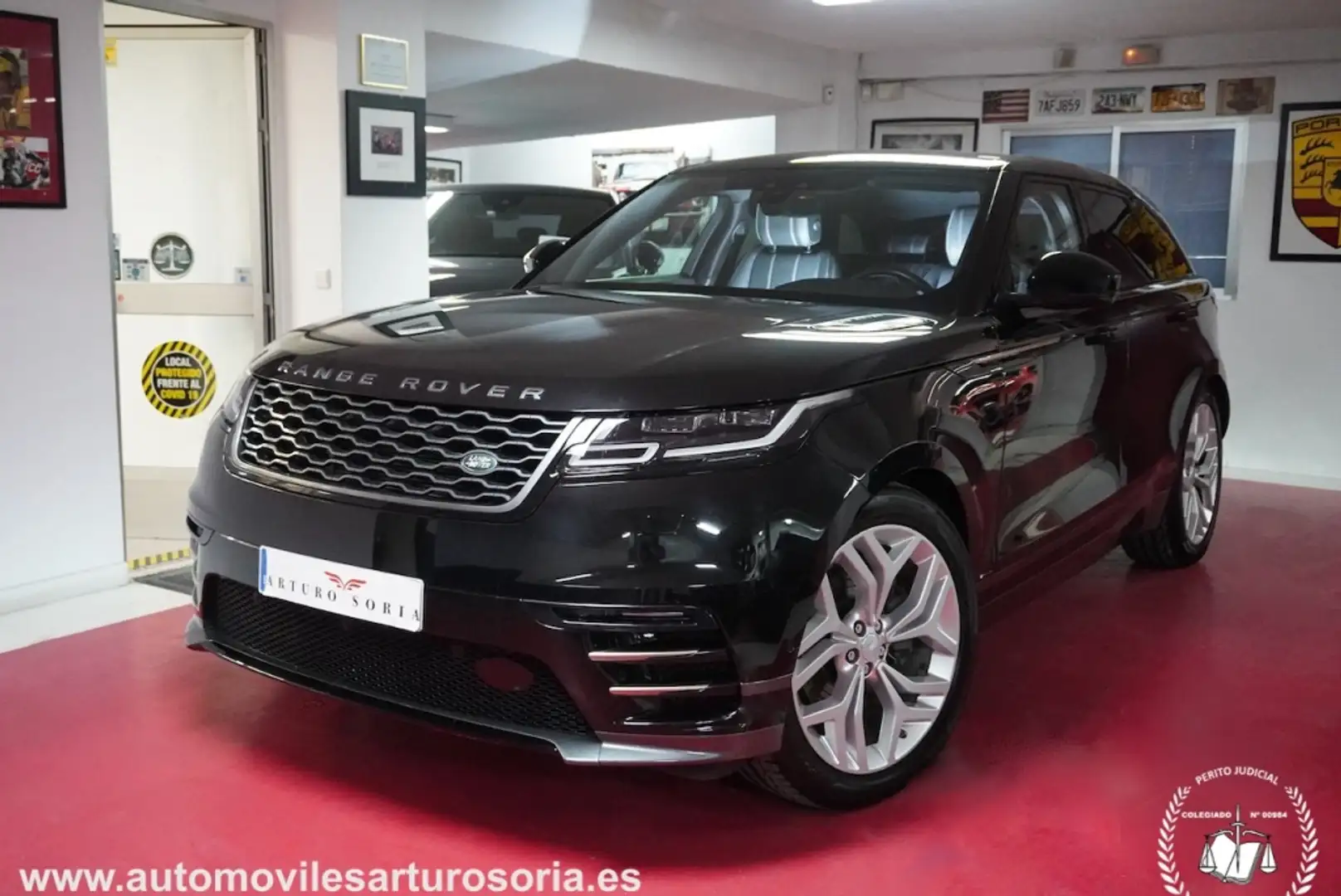 Land Rover Range Rover Velar 3.0D R-Dynamic HSE 4WD Aut. 300 Schwarz - 1