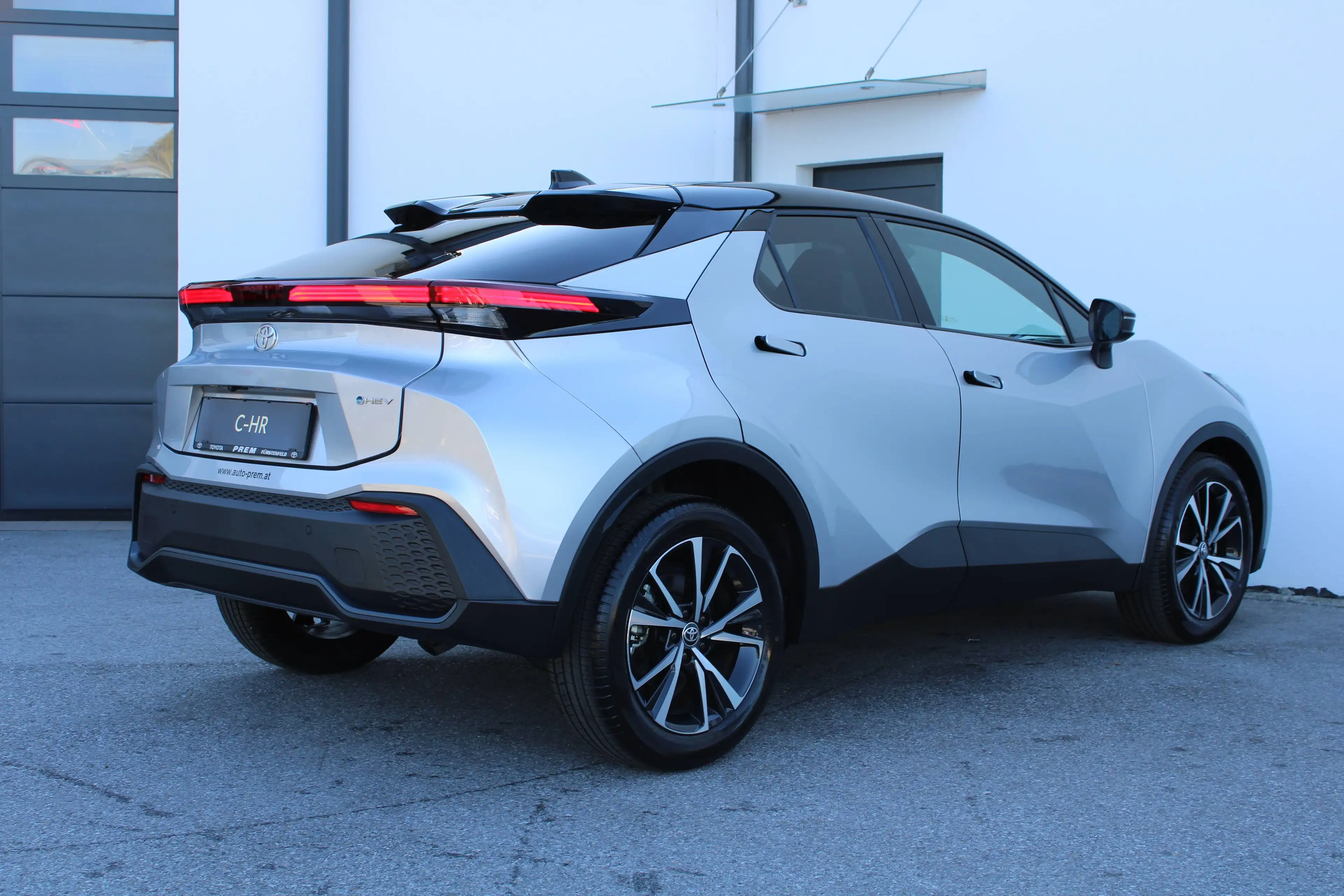 Toyota C-HR 1.8 Hybrid "ACTIVE DRIVE" mit Technik Paket Aut. — photo 8
