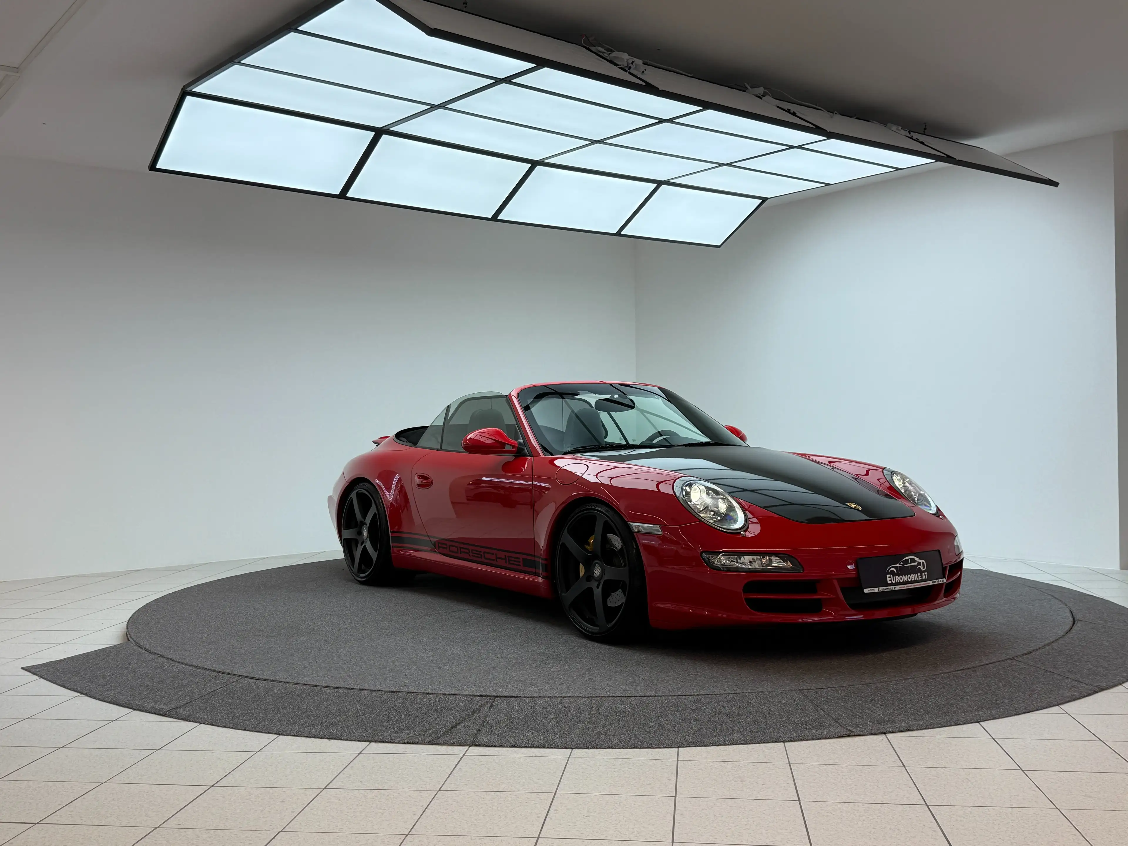 Porsche 997 Carrera S Cabrio — photo 9