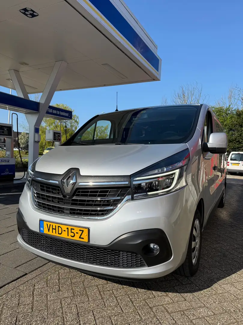Renault Trafic 2.0 dCi 120 T29 L2H1 Comfort / Camera / Parkeersen Gri - 1