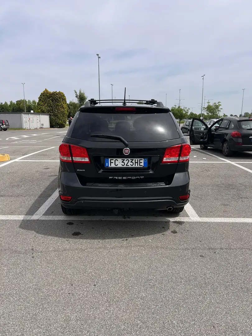 Fiat Freemont 2.0 mjt 16v Black Code 4x4 170cv auto - 2