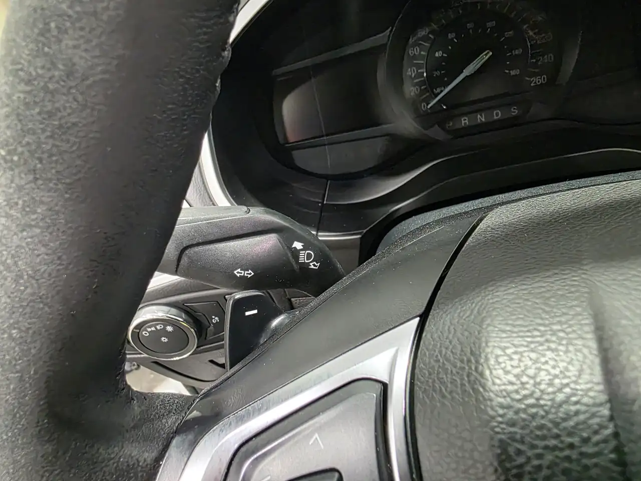 Ford Edge photo Ford Edge