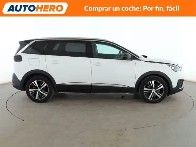 Peugeot 5008 view 7