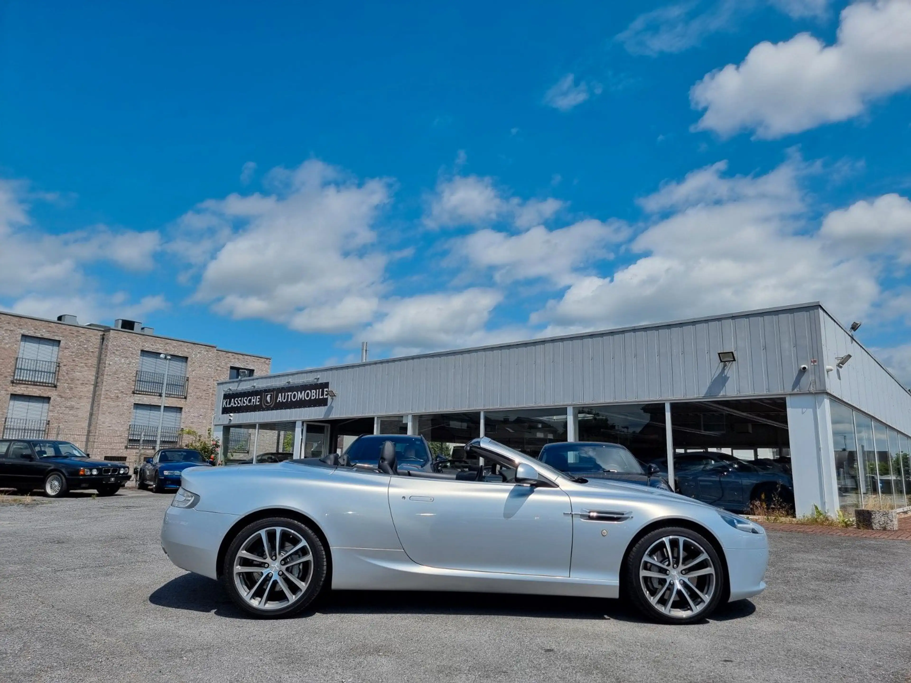 Aston Martin DB9 Volante 6.0 Luxury Edition im Sammlerzustand — photo 5