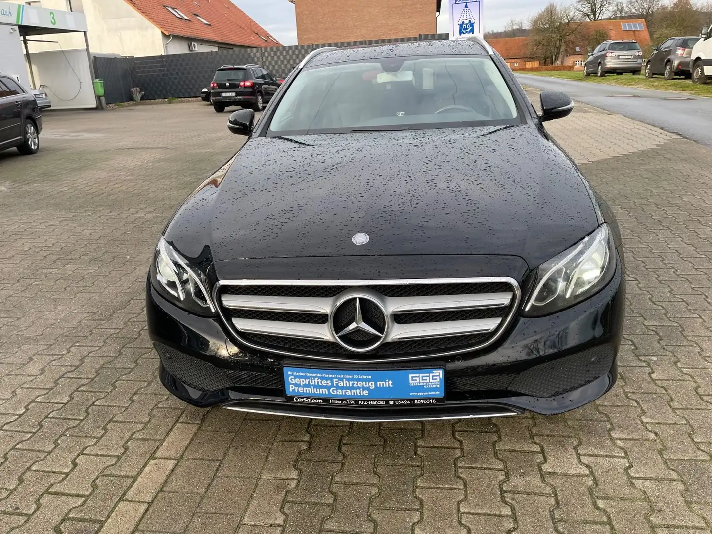 Mercedes-Benz E 220 E T-Modell E 220 d Schwarz - 2