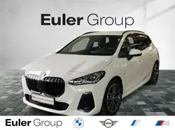 Bmw 220 Active Tourer i Sportpaket HUD AD AHK klappbar Nav
