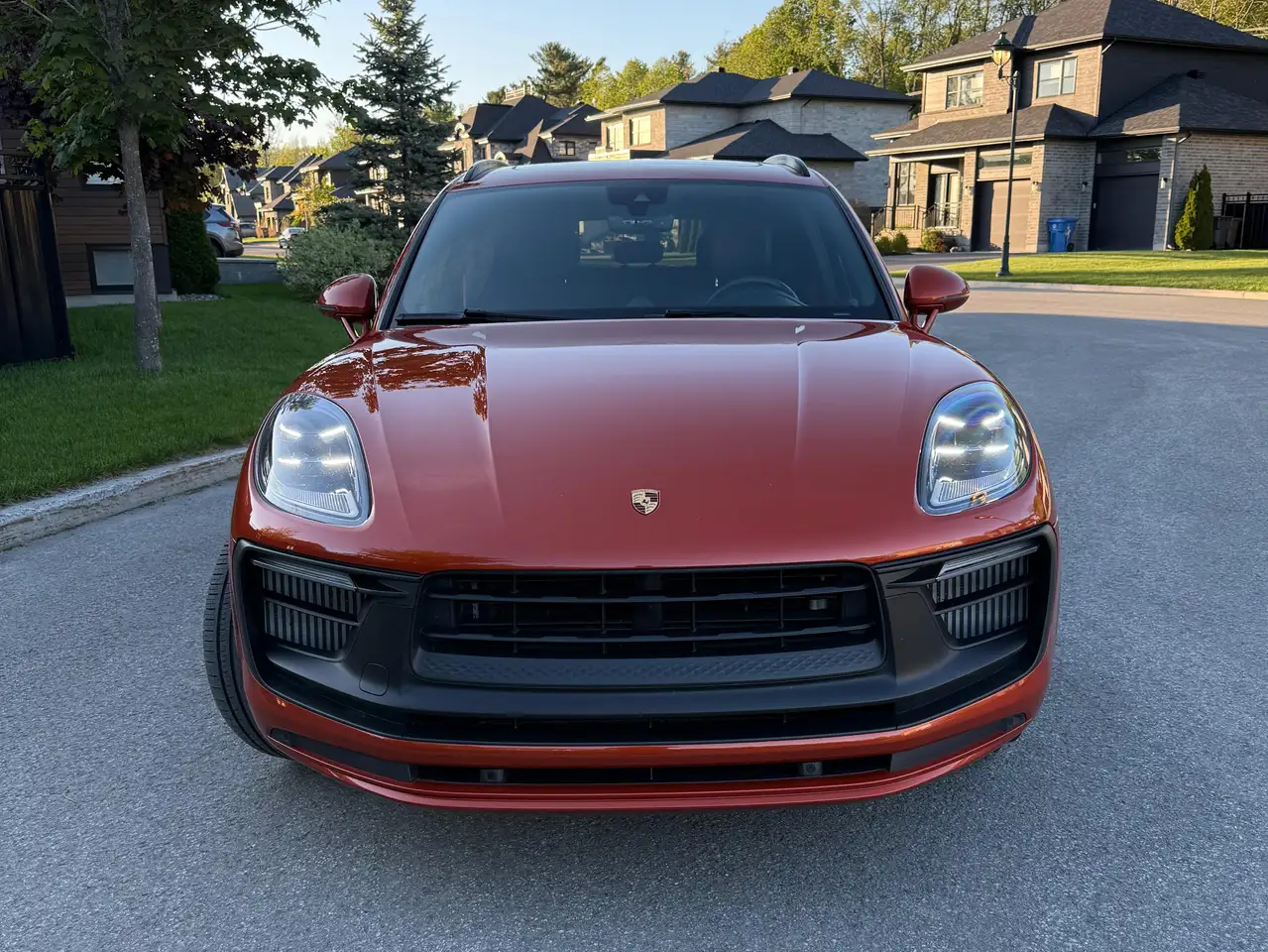 Porsche Macan photo Porsche Macan