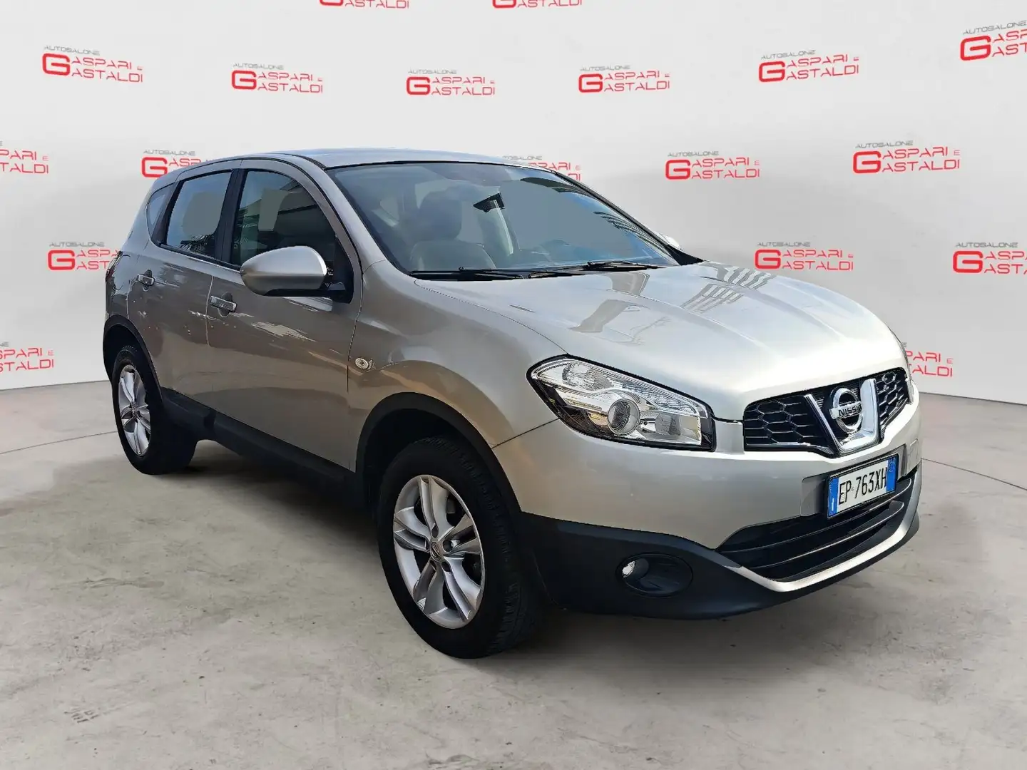 Nissan Qashqai Qashqai 1.5 dCi DPF Acenta Gris - 2